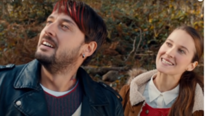 Sevdaluk TV dizisinden bir sahne 4